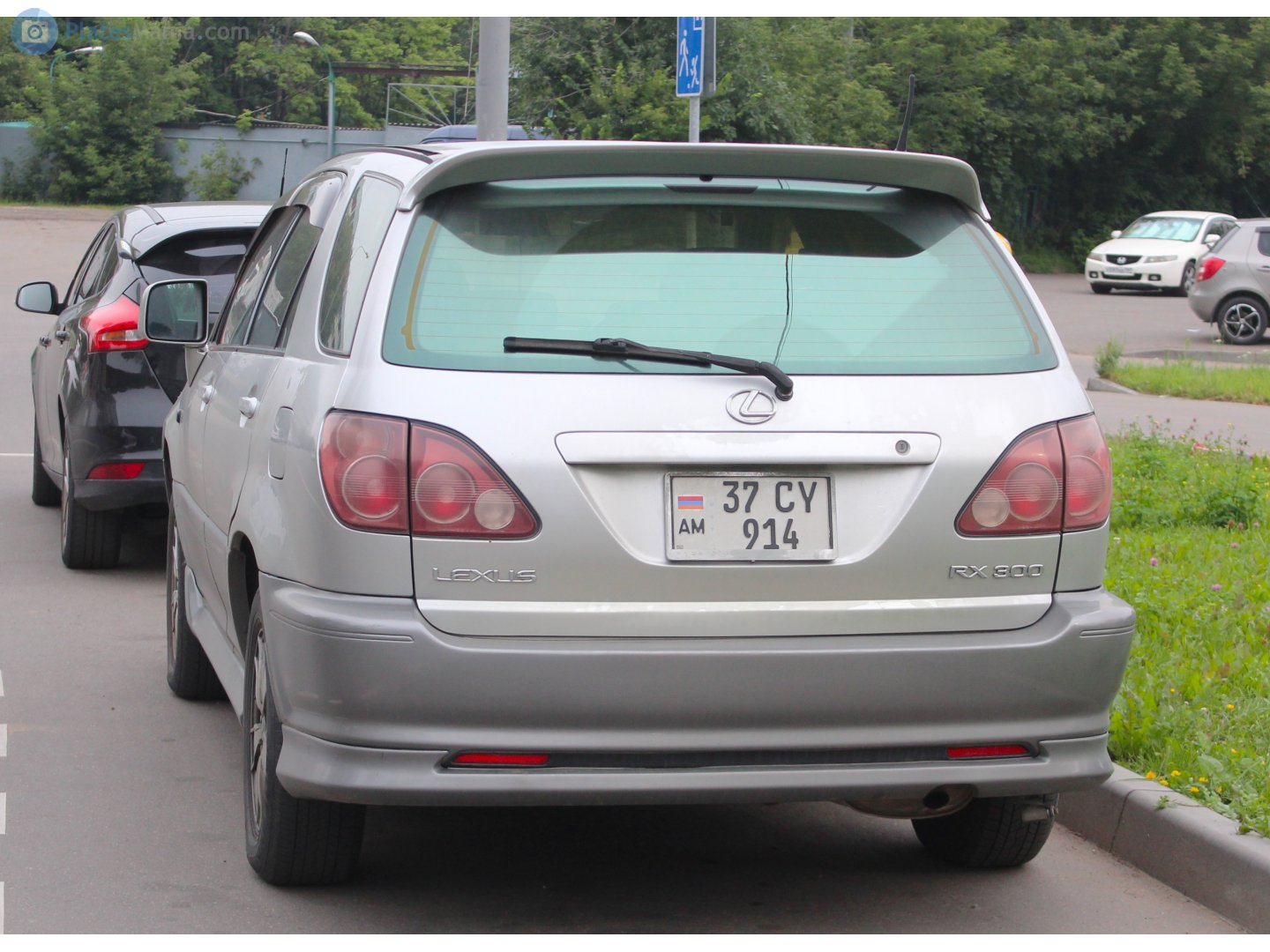 37 CY 914, Toyota Harrier 1st gen (XU10), 1997–2003