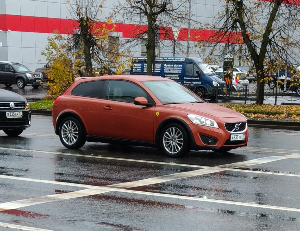 х 633 ек 37, Volvo C30 1st gen (533), facelift, 2009–2013