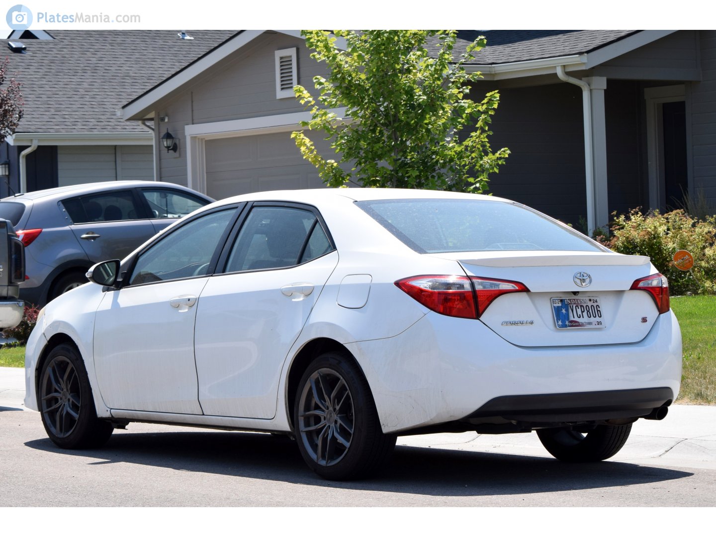 YCP806, Toyota Corolla 11th gen Sedan (E170; NA-market), 2013–2019
