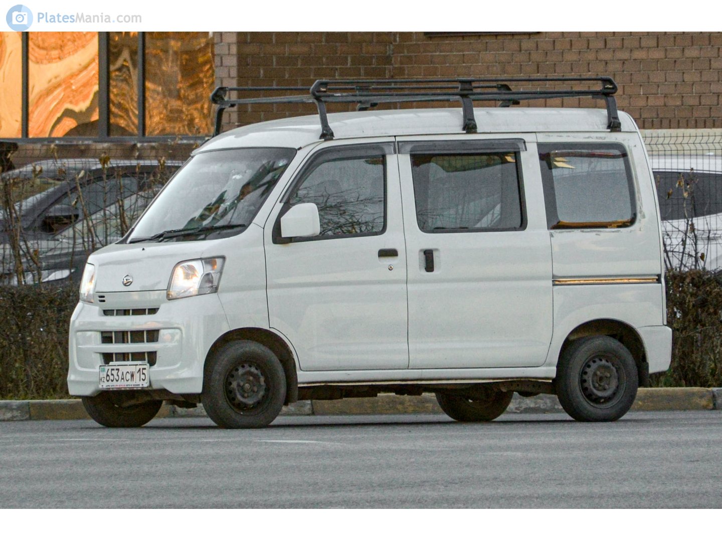 653 ACW 15, Daihatsu Hijet 10th gen Cargo Van (S320/S330), 2004–2017