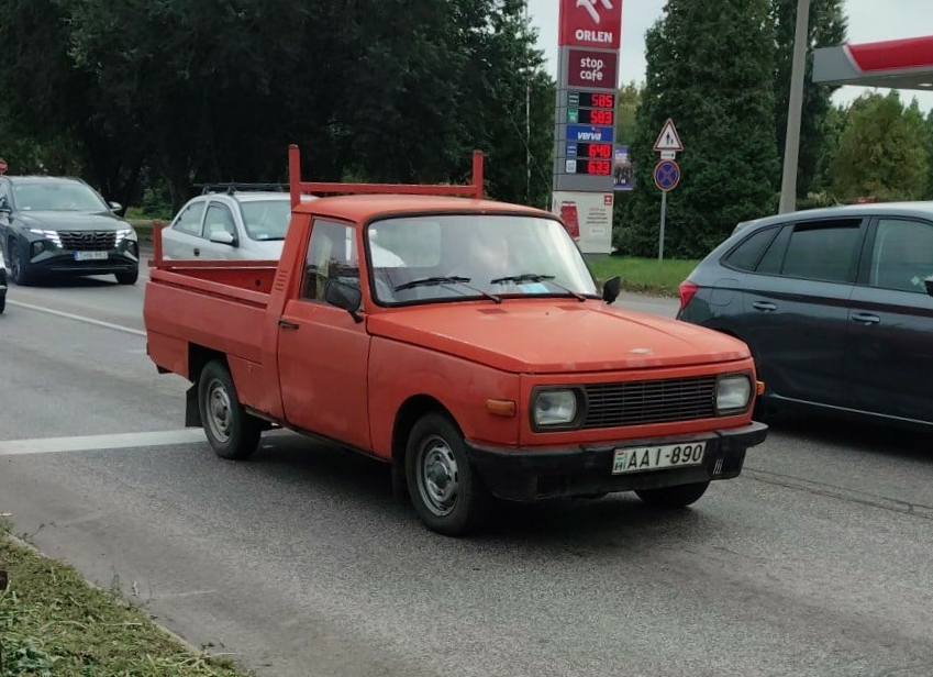 AAI-890, Wartburg 353 W Trans Pickup, facelift, 1985–1988