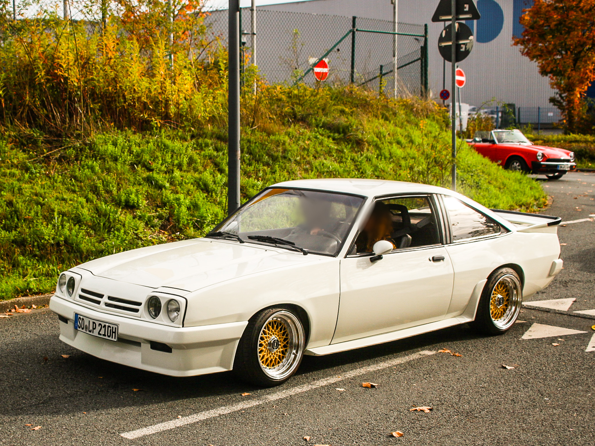 SO LP 210 H, Opel Manta 2nd gen Coupé (B2), facelift, 1982–1988
