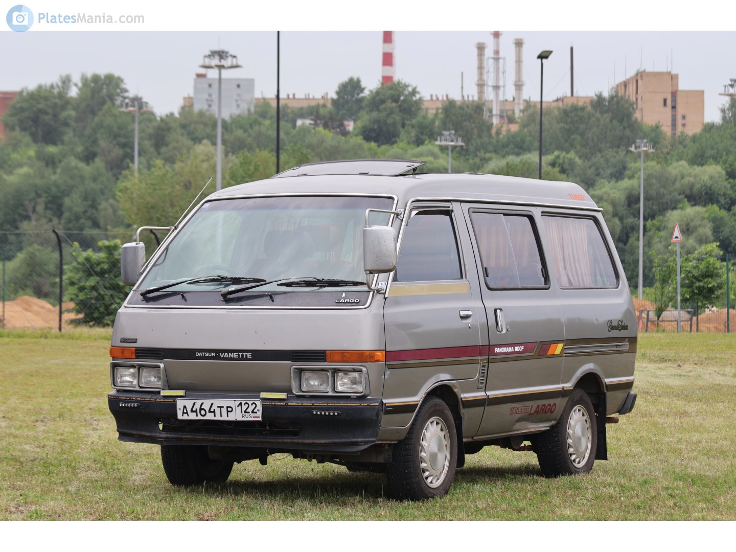 а 464 тр 122, Nissan Datsun Vanette 1st gen Largo Van (C120), 1982–1986