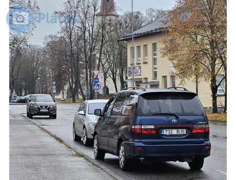 732 BJS, Toyota Previa