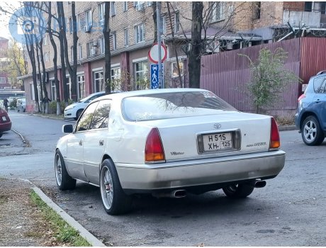н515хн125, Toyota Crown Majesta