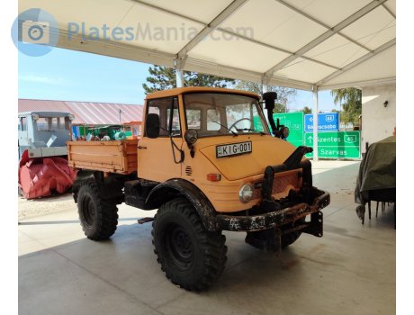 KIG-001, Mercedes-Benz Unimog