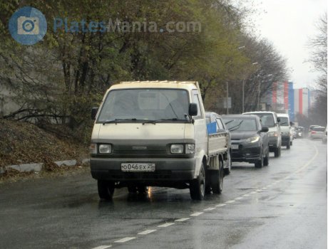 о046ех25, Mazda Bongo