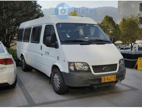 辽B·R6215, Ford Transit