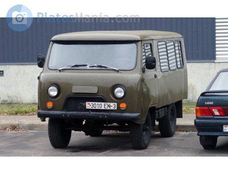 3010 EK-3, UAZ 452