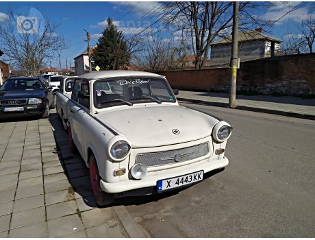 X 4443 KK, Trabant 601