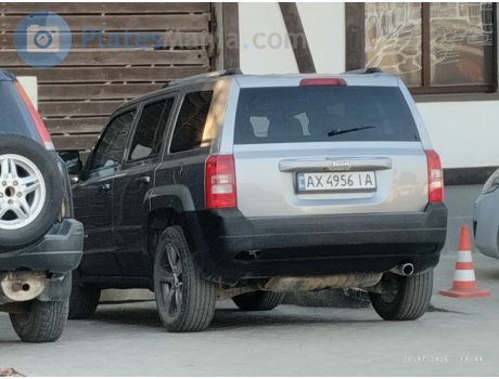 AX 4956 IA, Jeep Liberty