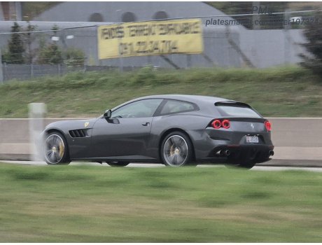 J028, Ferrari GTC4 Lusso