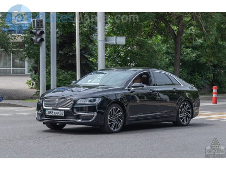 889 APF 02, Lincoln MKZ