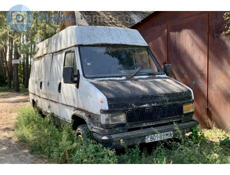 24 801-89 MA, Peugeot J5