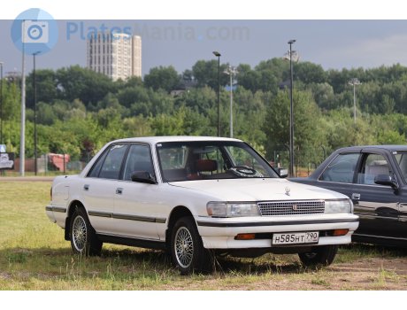 н585нт790, Toyota Cressida