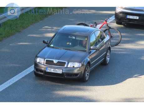 NE 4867E, Skoda Superb