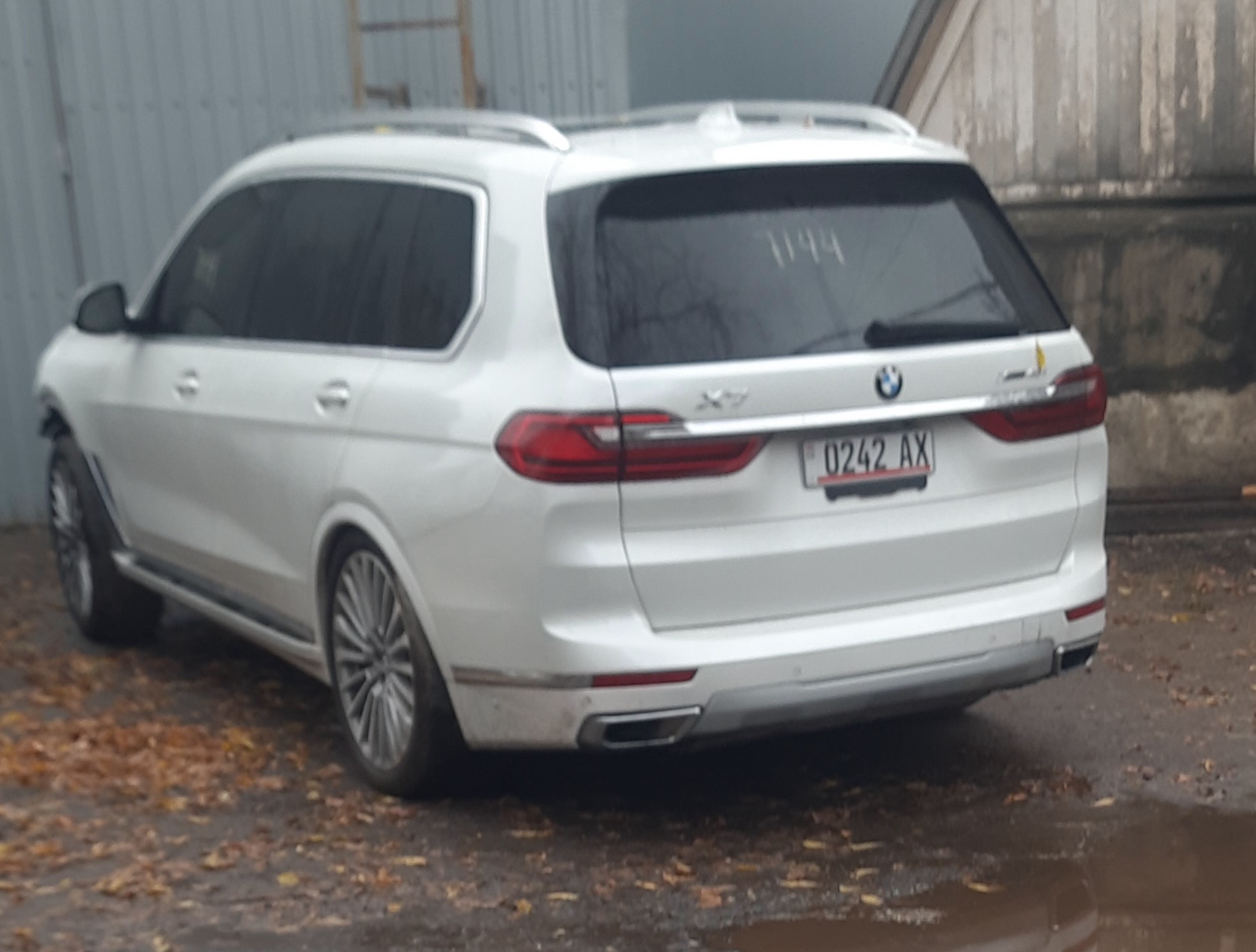 0242 AX, BMW X7 1st gen (G07), 2019–2022