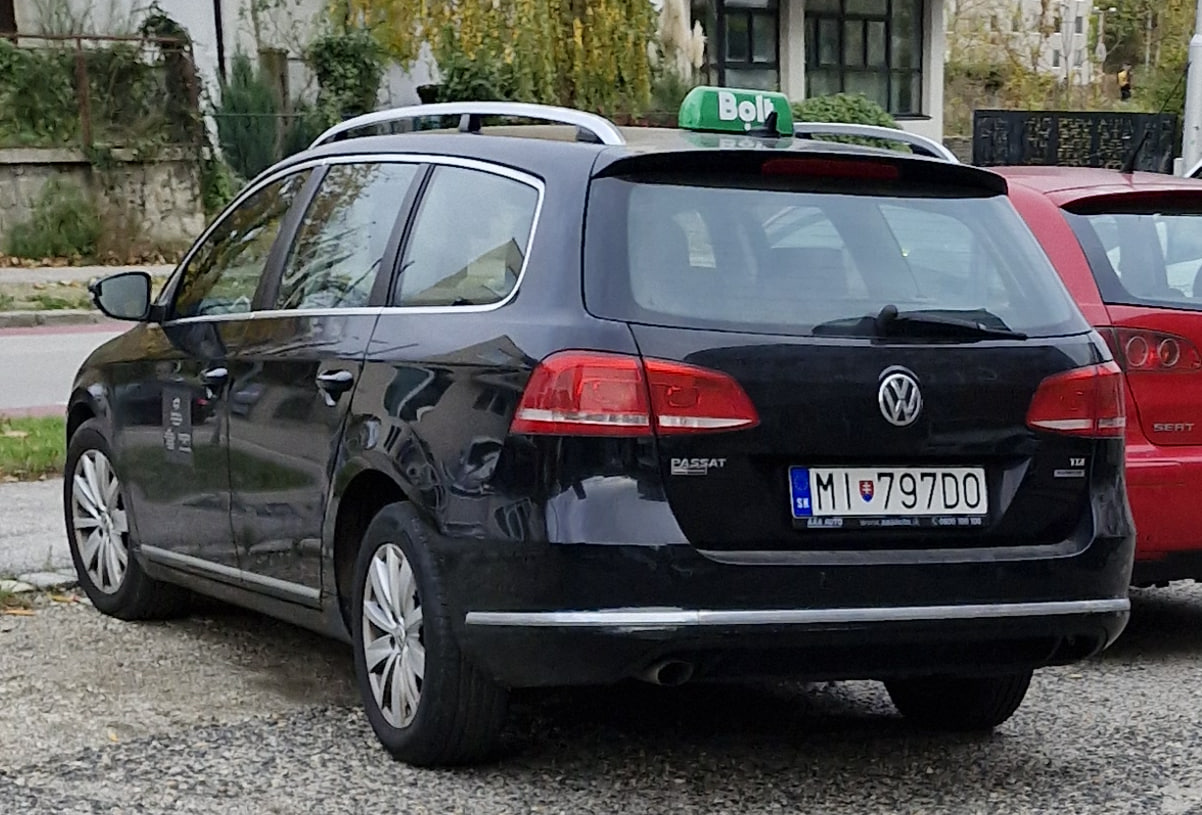 MI-797DO, Volkswagen Passat 7th gen Variant (B7; 3C; Global-market), 2010–2015