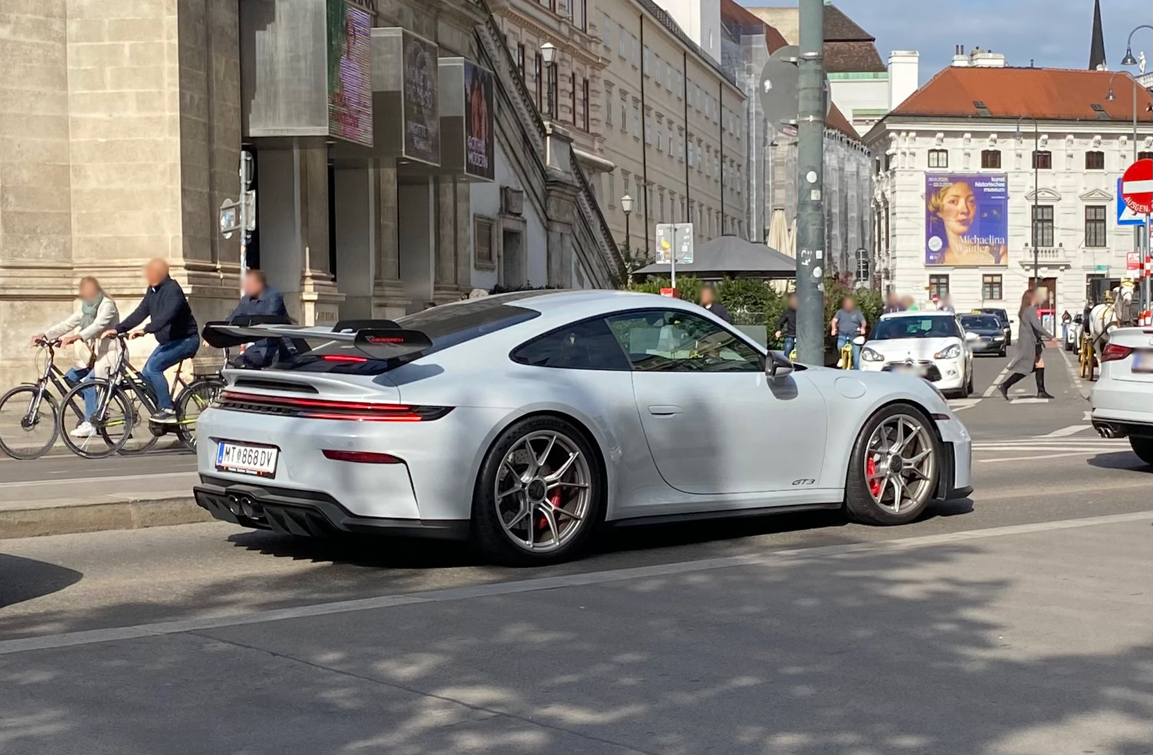 MT 868 DV, Porsche 911 8th gen Coupé (992.1), 2019–2025