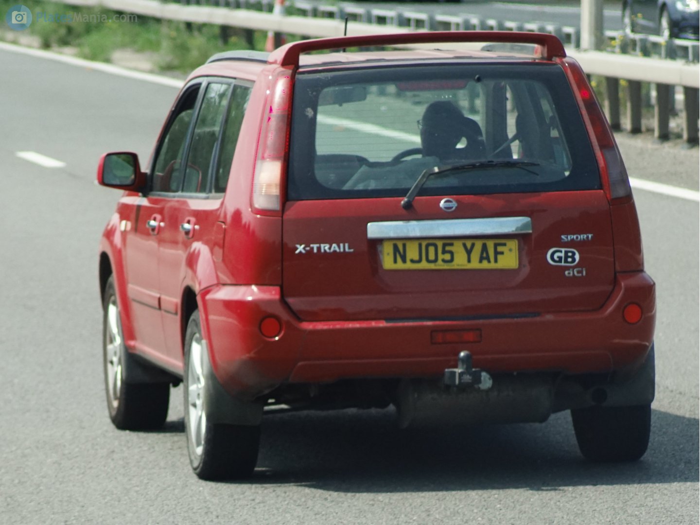 NJ05YAF, Nissan X-Trail 1st gen (T30), 2000–2007