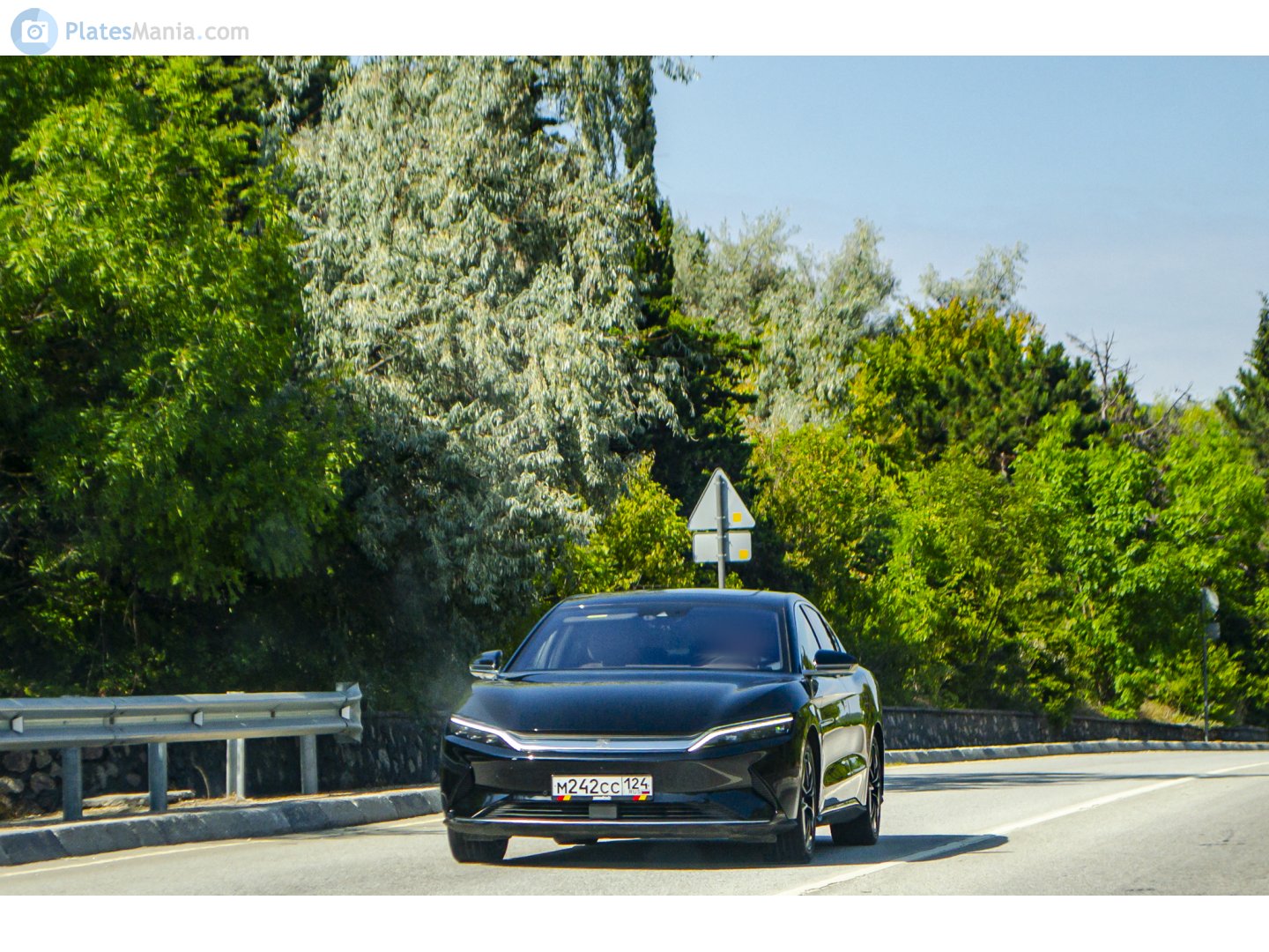 м 242 сс 124, BYD Han 1st gen DM-i/DM-p, facelift, 2022–