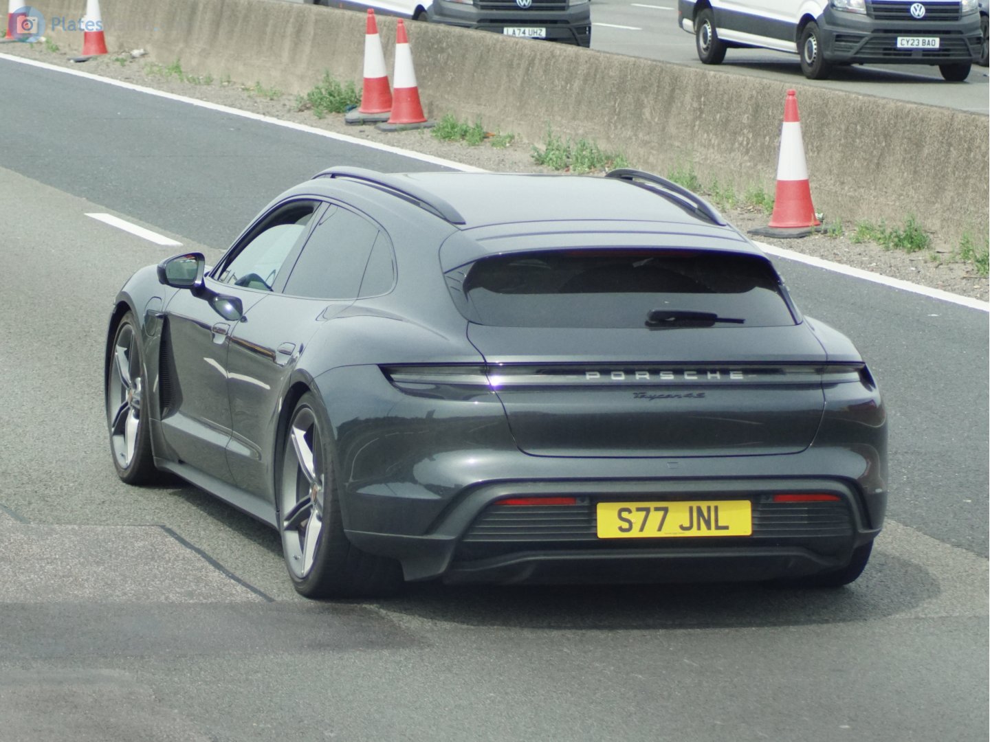 S77JNL, Porsche Taycan 1st gen Sport Turismo (9J1), 2021–2024