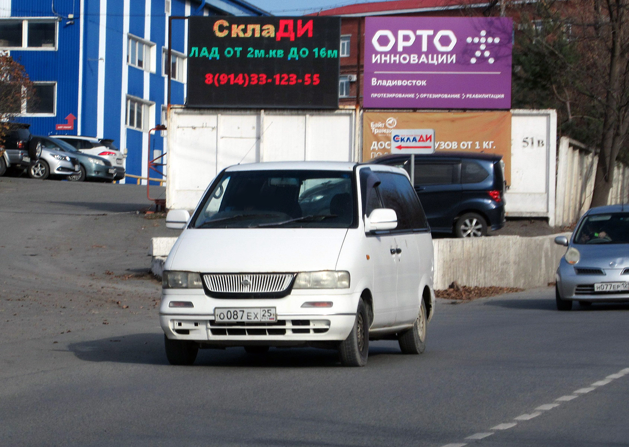 о 087 ех 25, Nissan Largo 1st gen (W30), 1993–1999