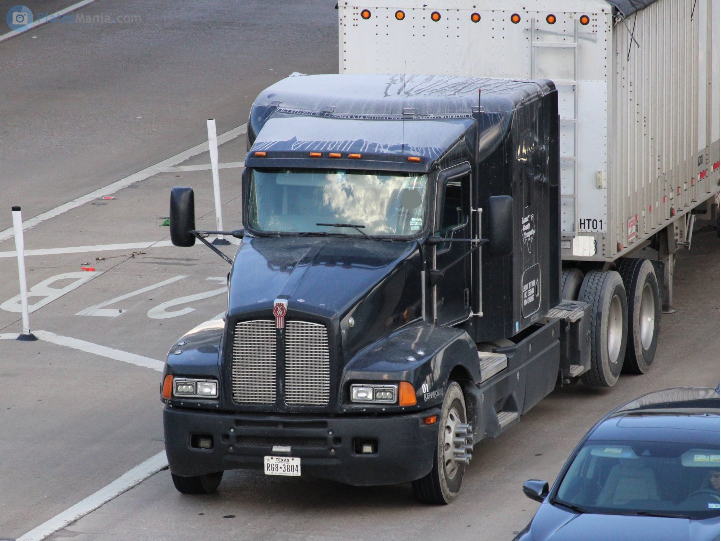 R68-3804, Kenworth T600 3rd gen (T600B), 1995–2008