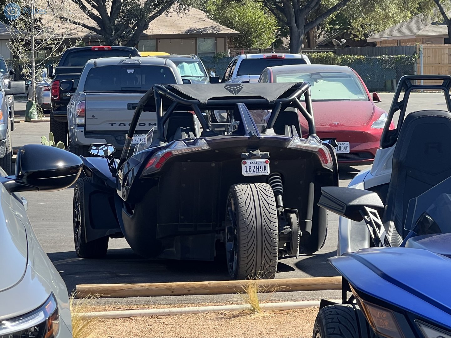 182H9A, Polaris Slingshot 