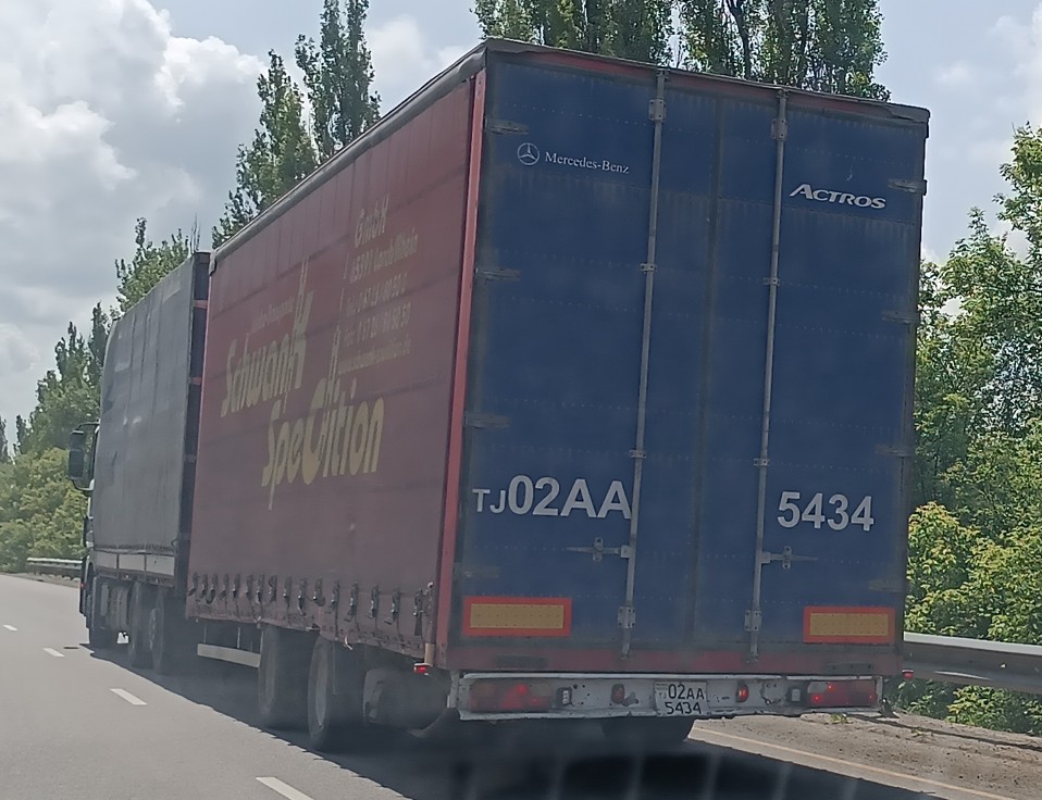 02AA 5434, Trailers (2009) 