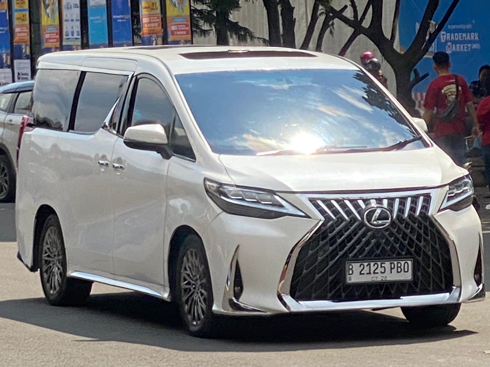 B 2125 PBO, Lexus LM 1st gen (H30; Pacific-market), 2019–2023