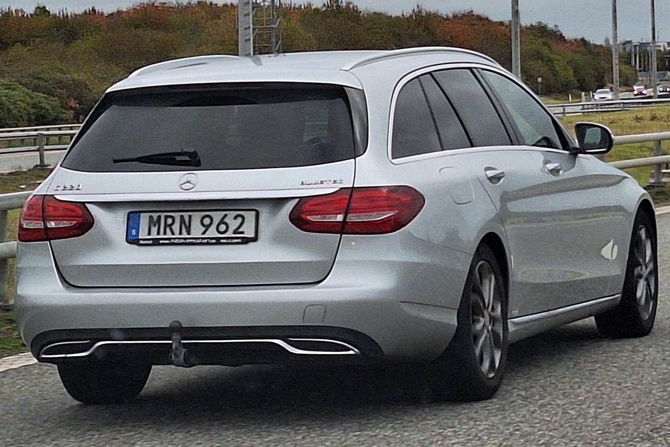 MRN 962, Mercedes-Benz C-Klasse 4th gen Wagon (S205), 2014–2021