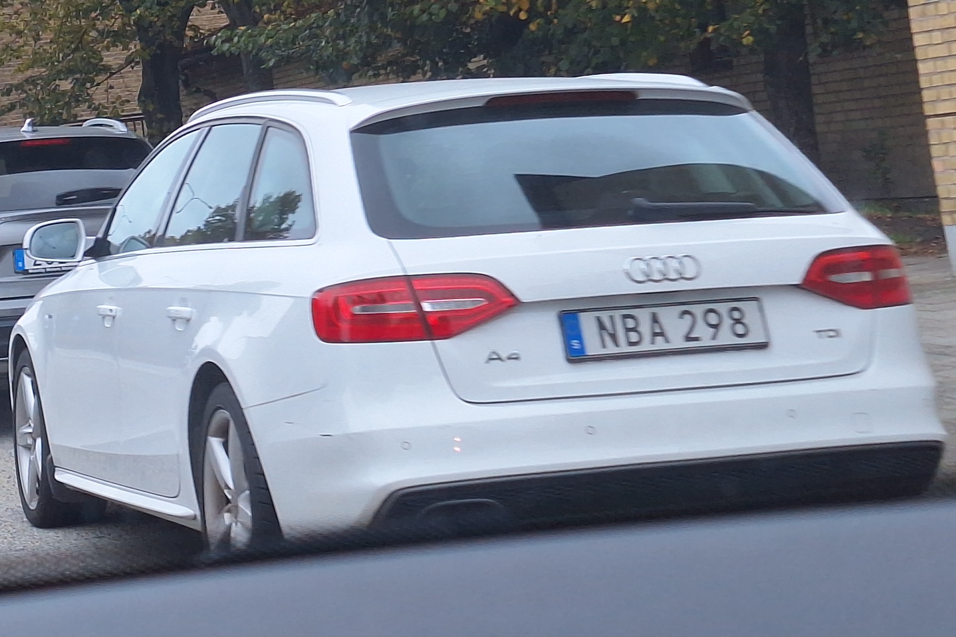 NBA 298, Audi A4 4th gen Avant (B8/8K5), facelift, 2012–2016