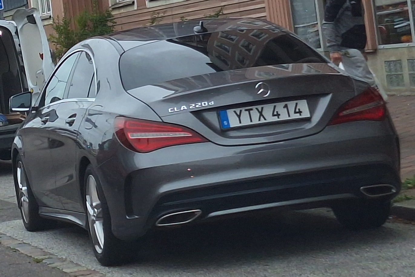 YTX 414, Mercedes-Benz CLA-Klasse 1st gen 4-door Coupé (C117), 2013–2019