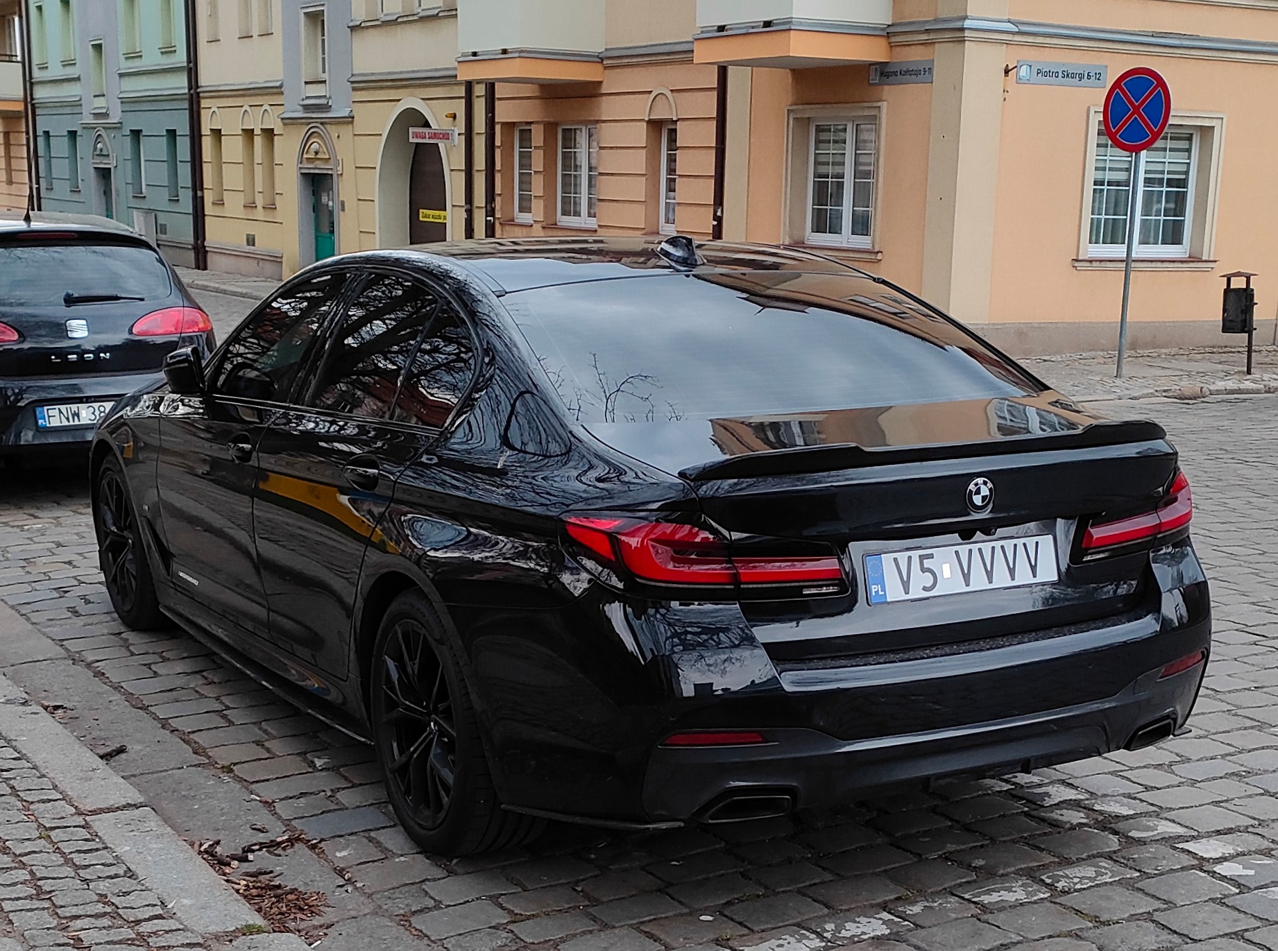 V5 VVVV, BMW 5 Series 7th gen Sedan (G30/G38), facelift, 2020–2023