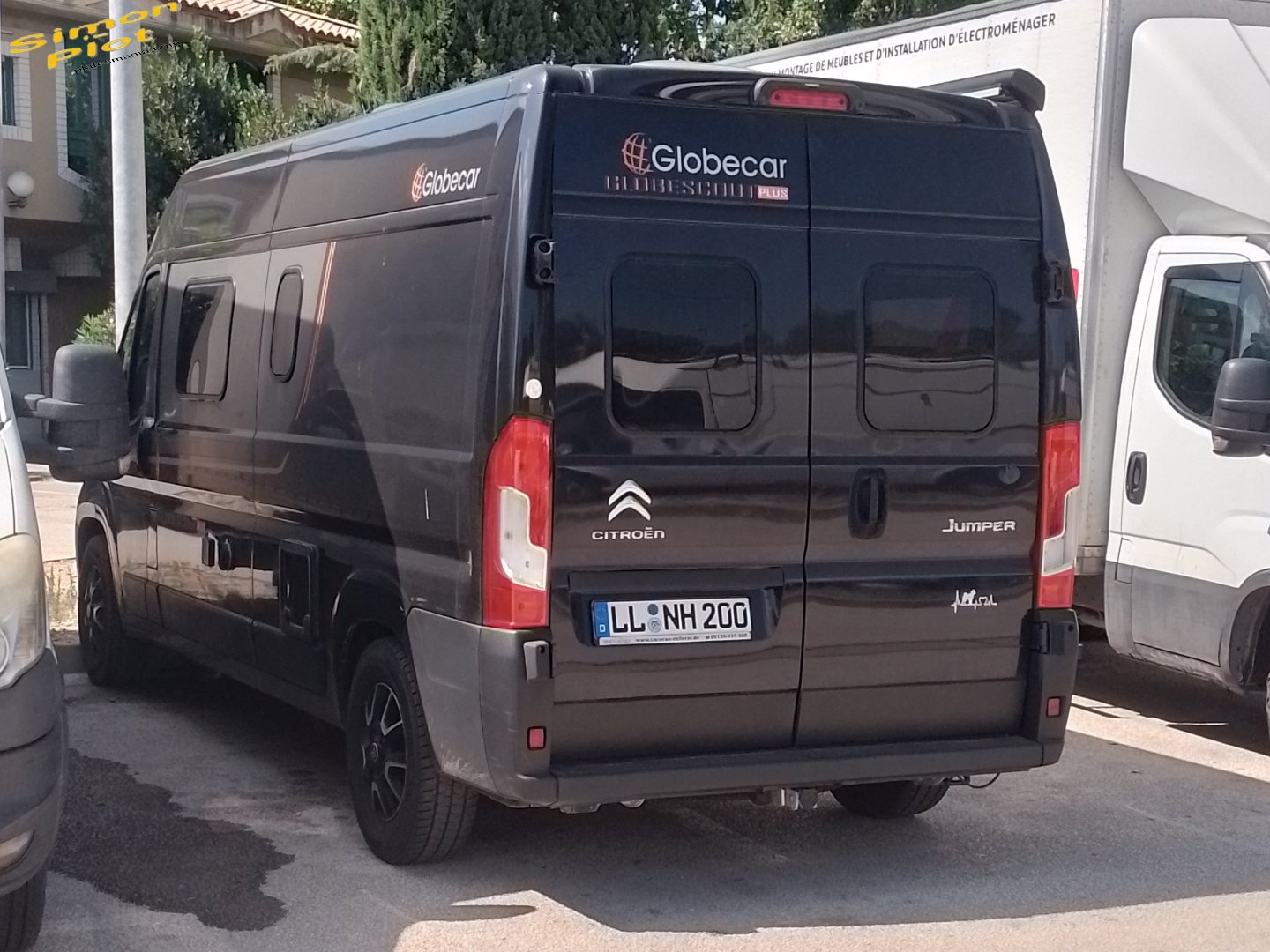 LL NH 200, Globecar Globescout 