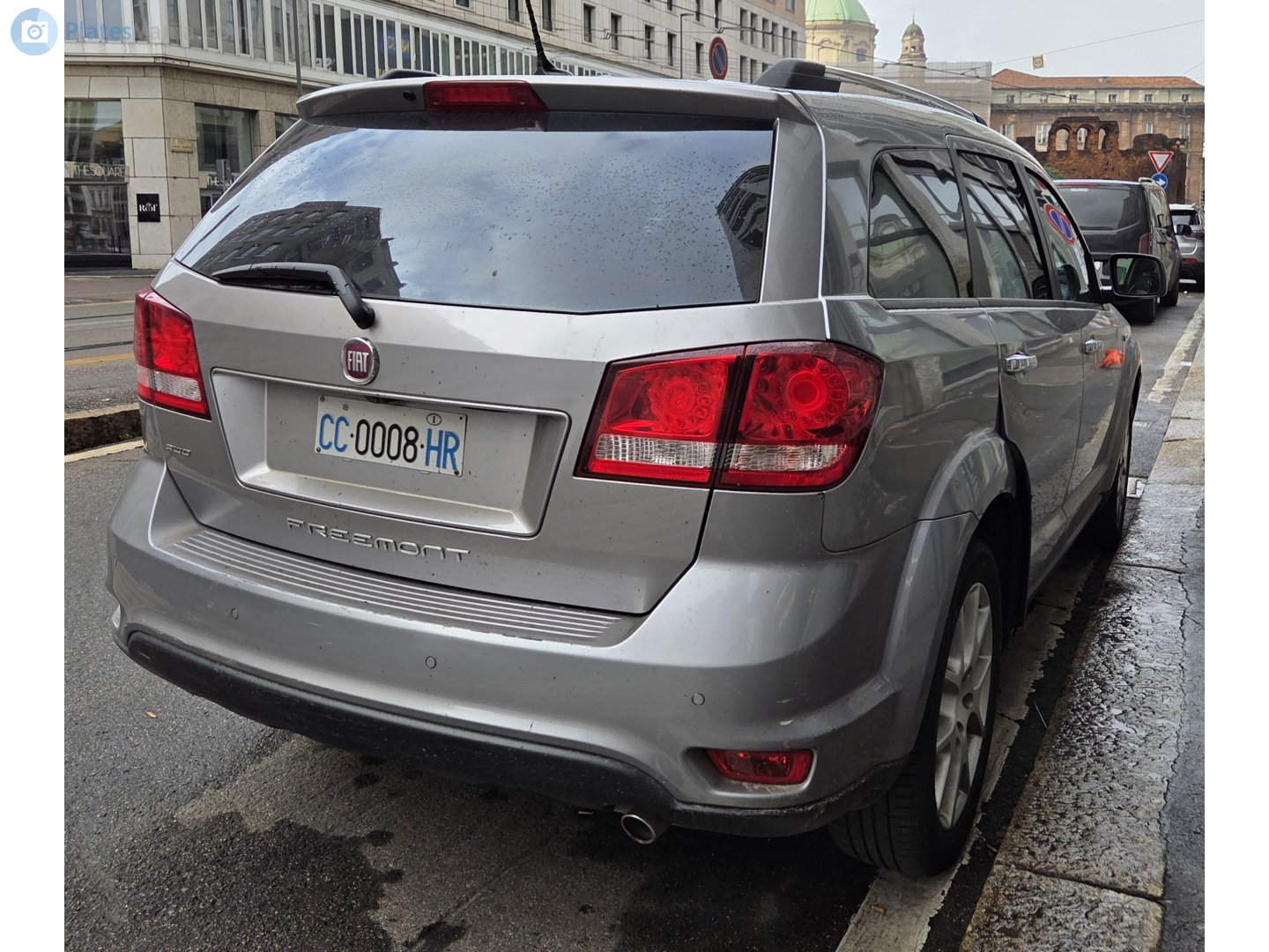 CC 0008 HR, FIAT Freemont 1st gen (345), 2011–2016