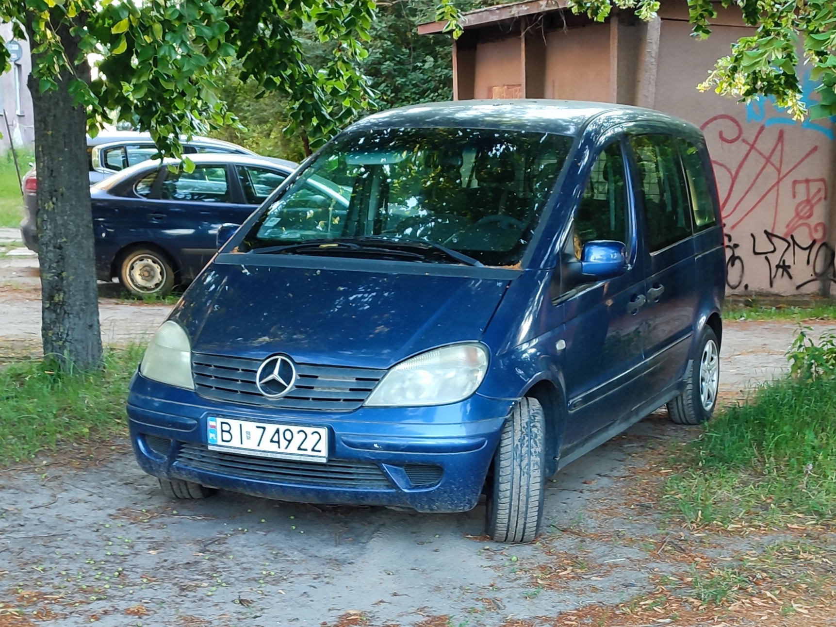BI 74922, Mercedes-Benz Vaneo 1st gen (W414), 2002–2005