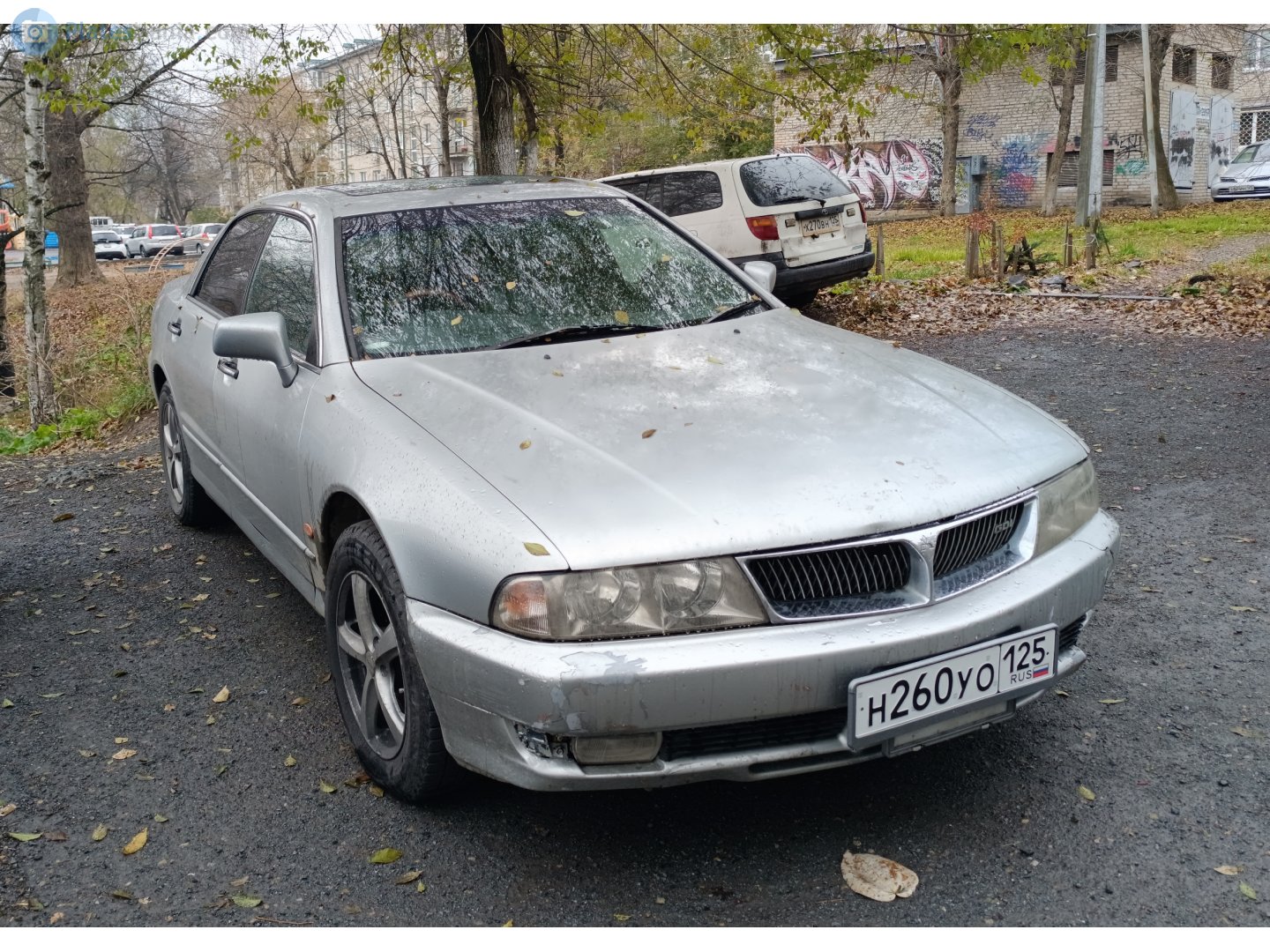 н 260 уо 125, Mitsubishi Diamante 2nd gen Sedan (F3/F4), 1995–2005