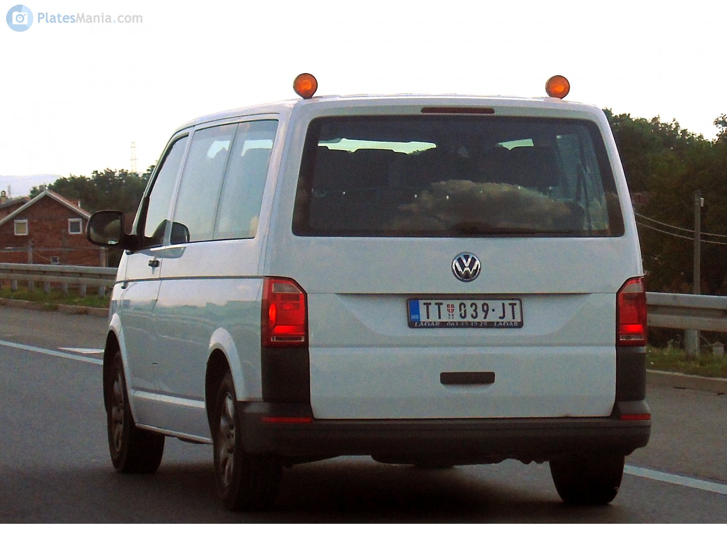 TT 039-JT, Volkswagen Transporter 6th gen Van (T6) (SG), 2015–2019