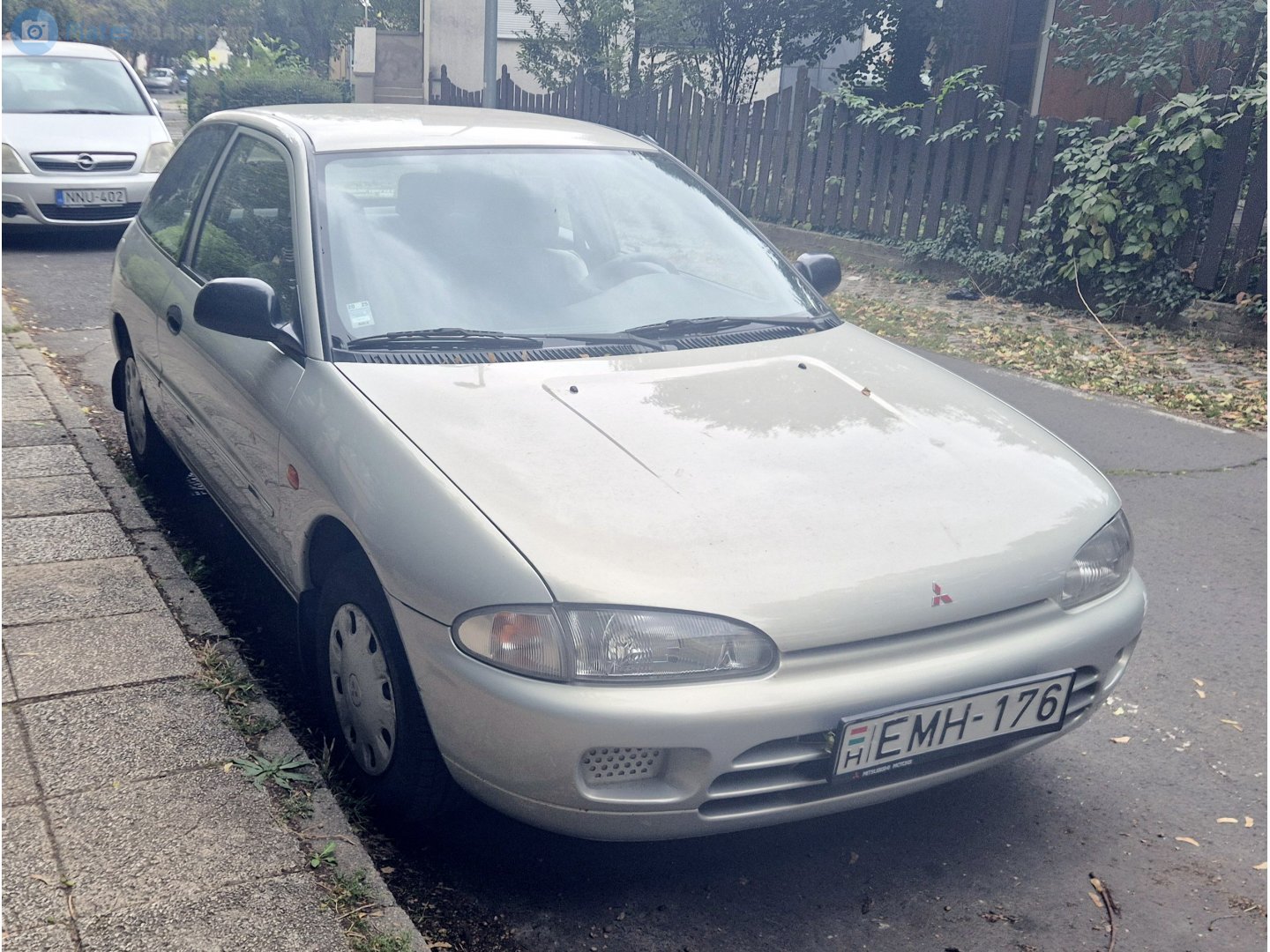 EMH-176, Mitsubishi Colt 6th gen (CAO), 1992–1996