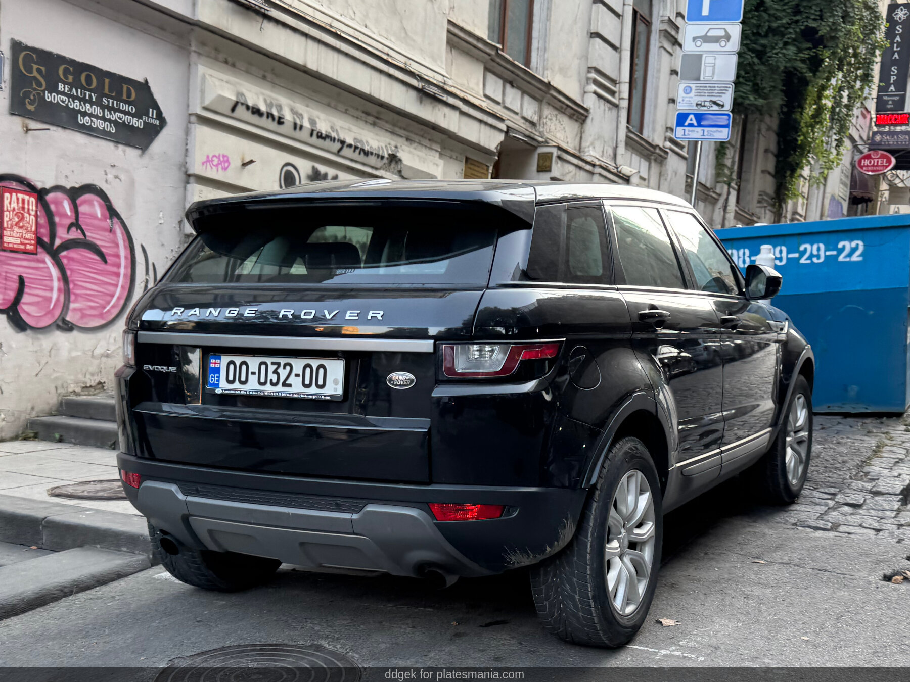 OO-032-OO, Land Rover Range Rover Evoque 