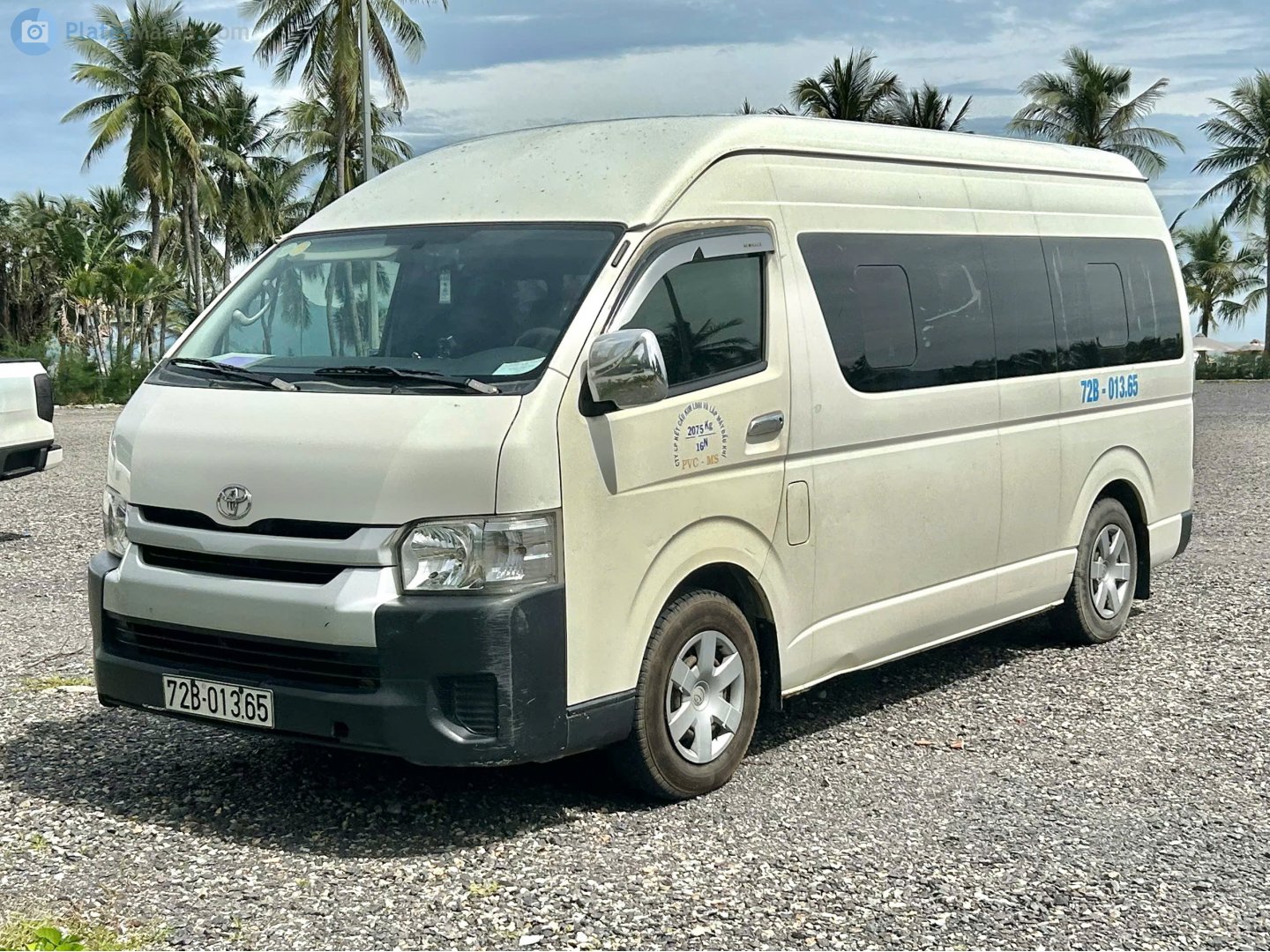 72B-013.65, Toyota HiAce 5th gen Van (H200), 2004–