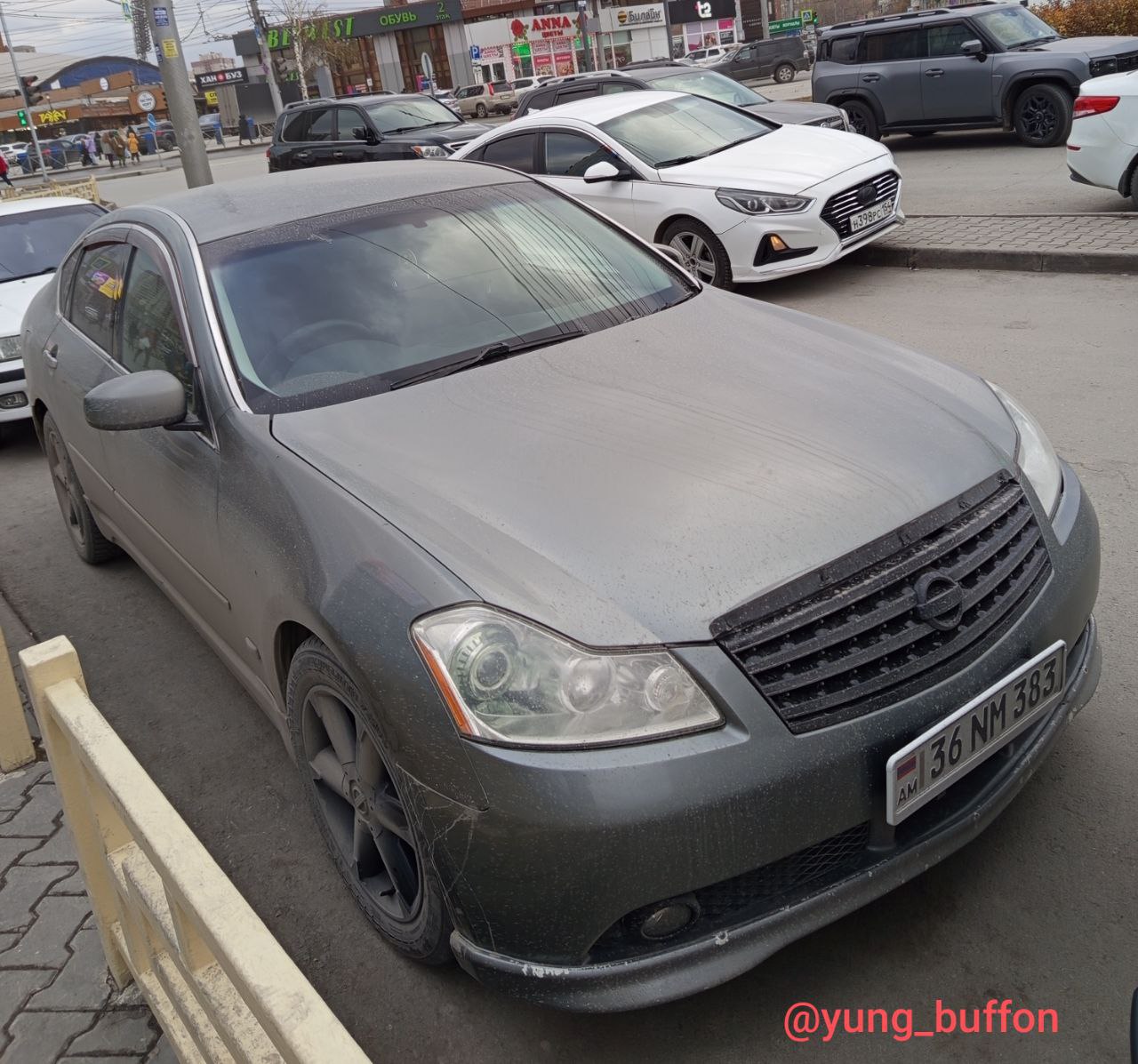 36 NM 383, Nissan Fuga 1st gen (Y50), 2004–2009