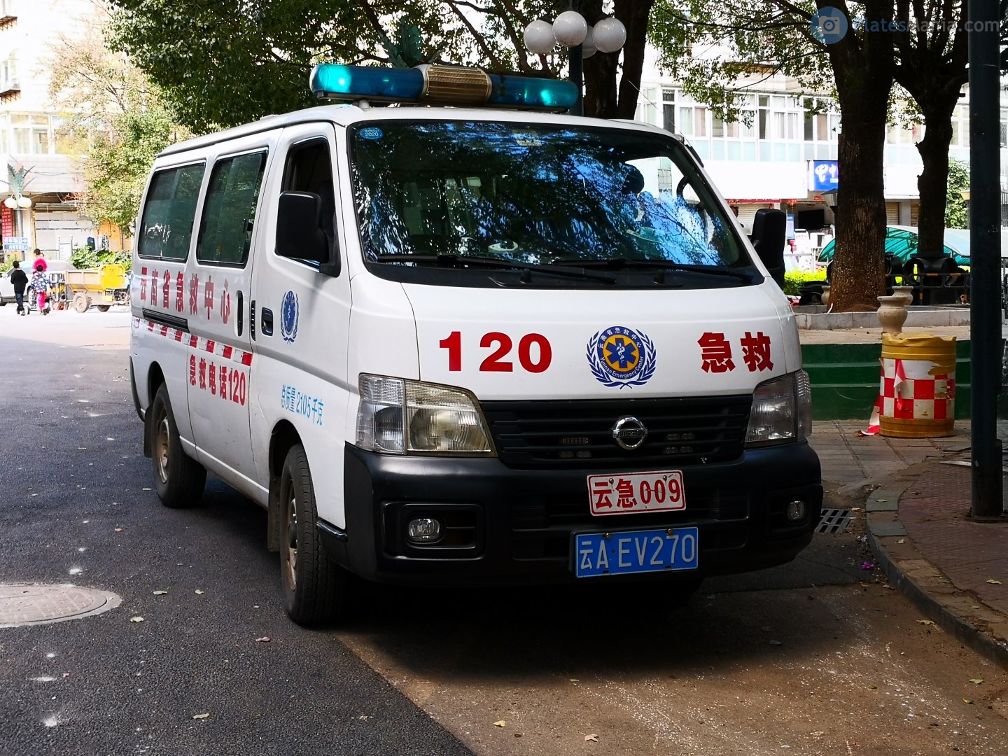 云A·EV270, Nissan Urvan 3th gen (E25), 2001-2014