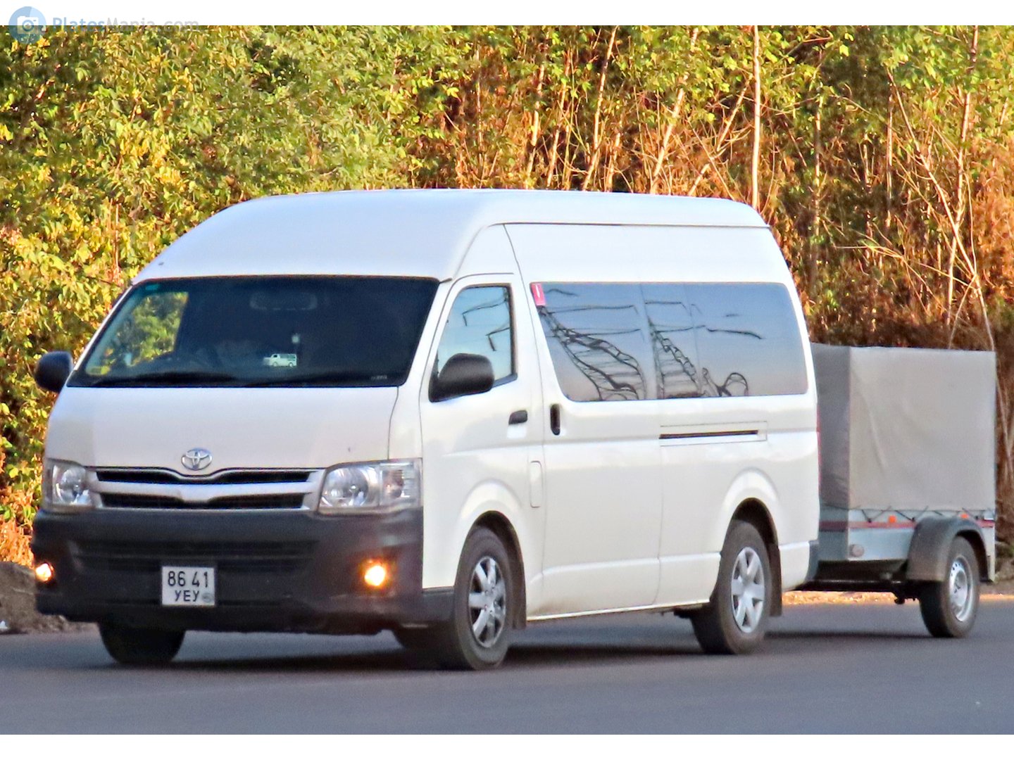 8641 УЕУ, Toyota HiAce 