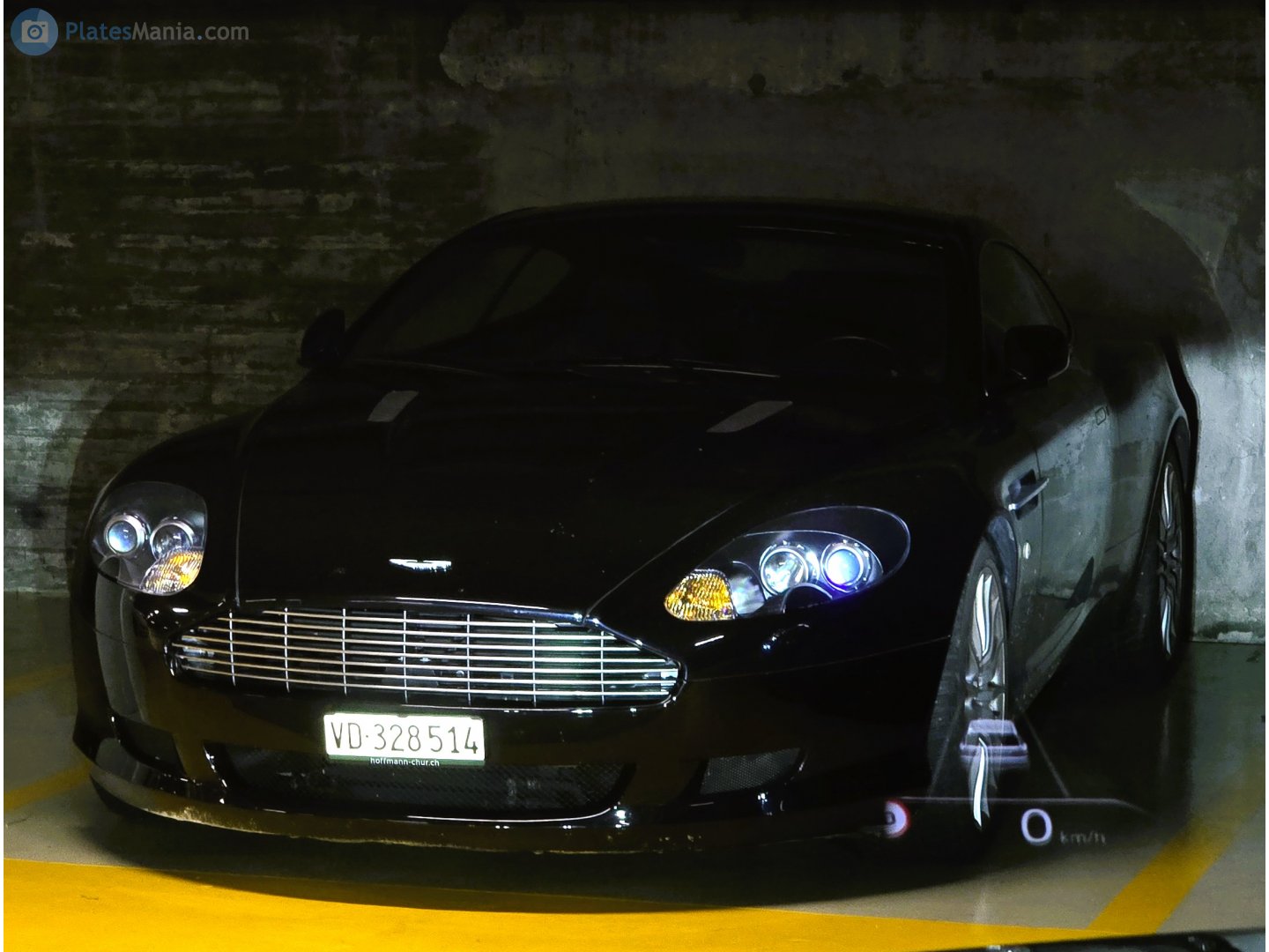 VD 328514, Aston Martin DB9 Coupé (VH300), 2004–2012