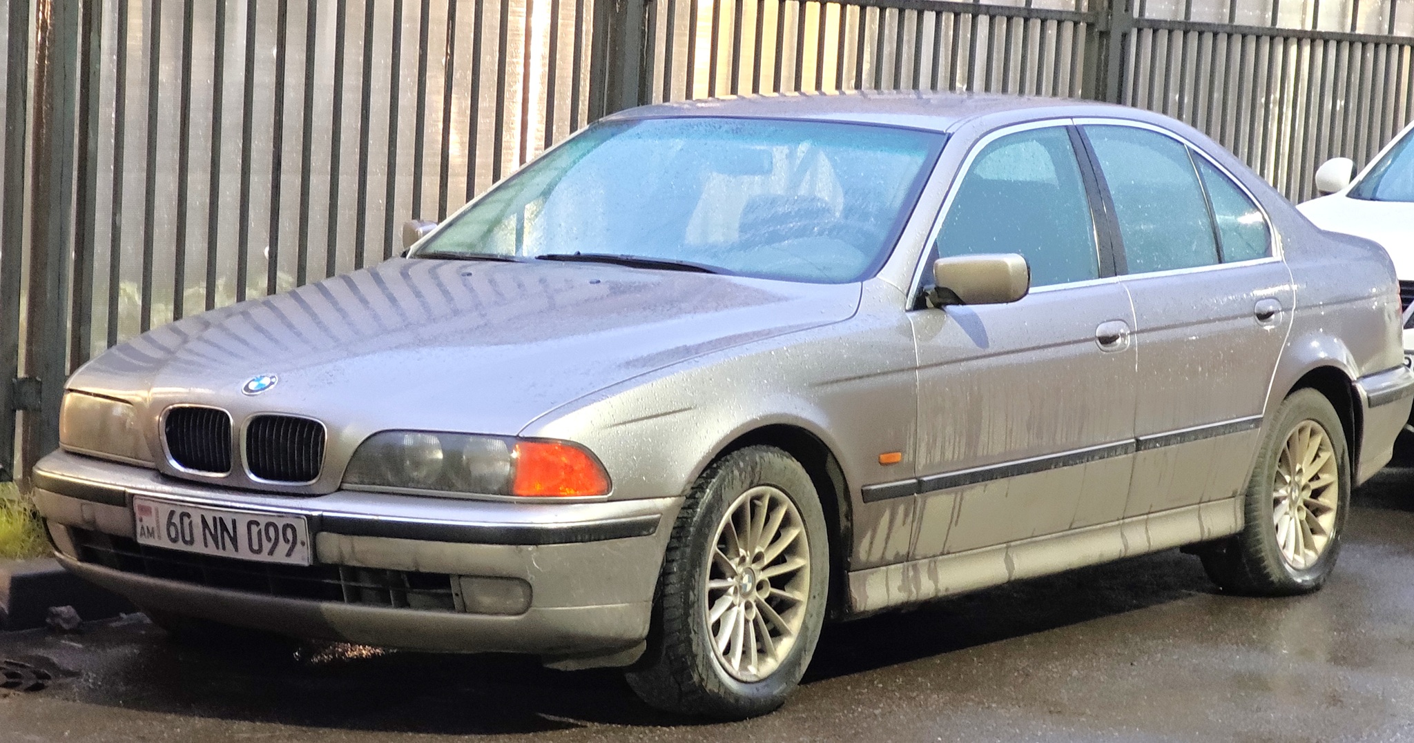 60 NN 099, BMW 5 Series 4th gen Sedan (E39), 1995–2003