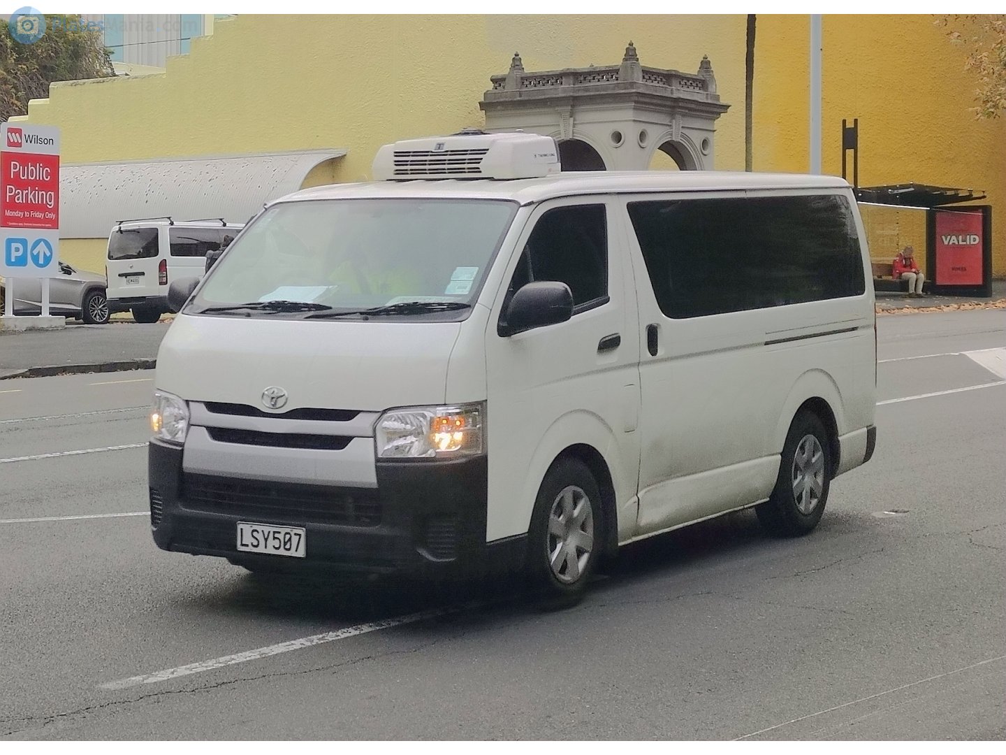 LSY507, Toyota HiAce 5th gen Van (H200), 2004–