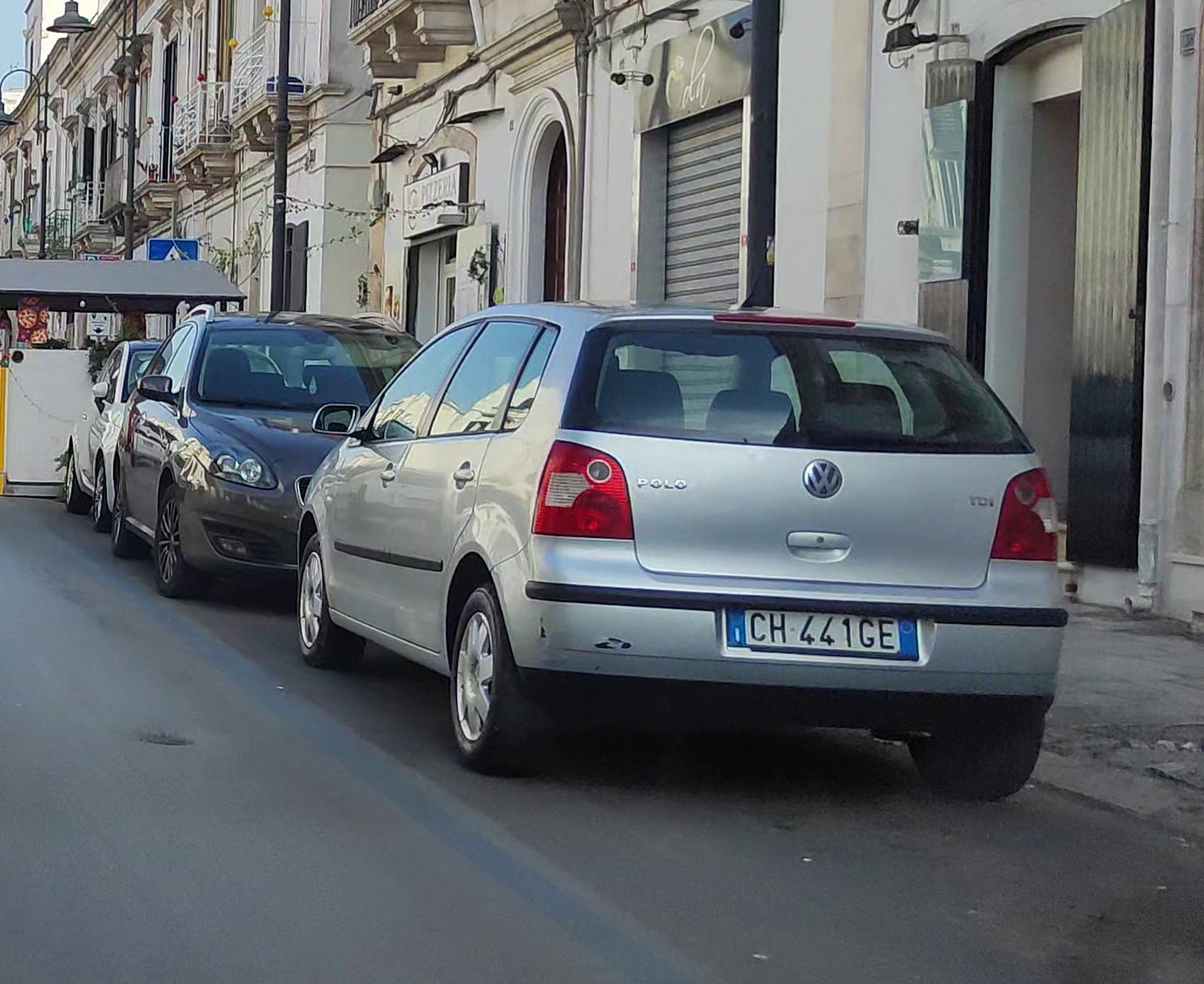 CH 441 GE, Volkswagen Polo 4th gen 5-door Hatch (9N), 2001–2005